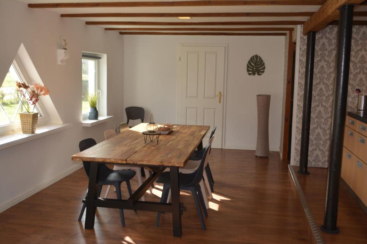 Ferienwohnung Grafenland Dersum Esterno foto